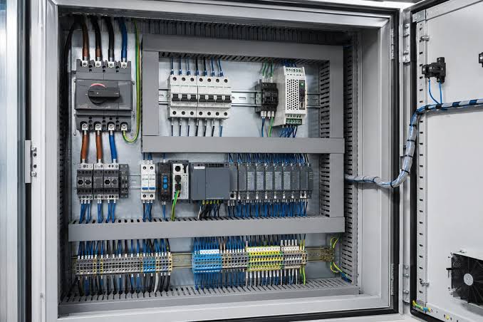 Interior Terminal Control Layout